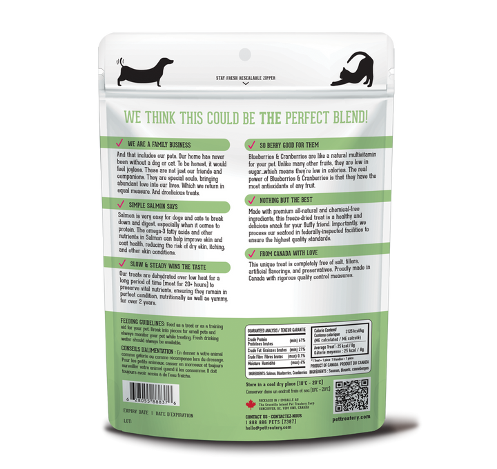 Premium Dehydrated Protein Salmon, Cranberry & Blueberry Treat For Dogs & Cats