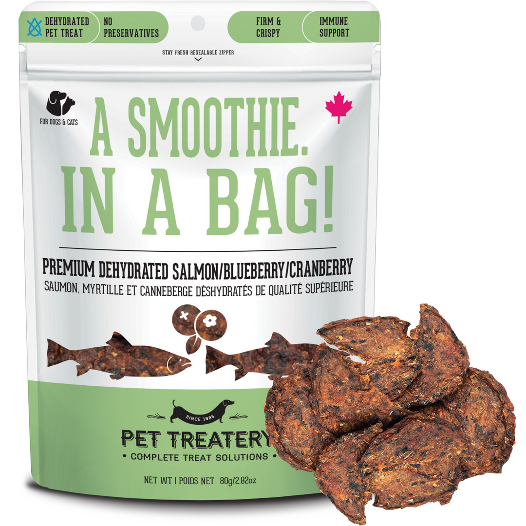 Premium Dehydrated Protein Salmon, Cranberry & Blueberry Treat For Dogs & Cats
